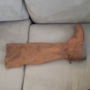 Knee High Flat Brown Suede Boot -- 9